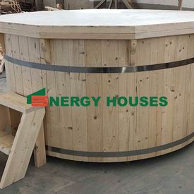 Wooden hot tub 2.2 m